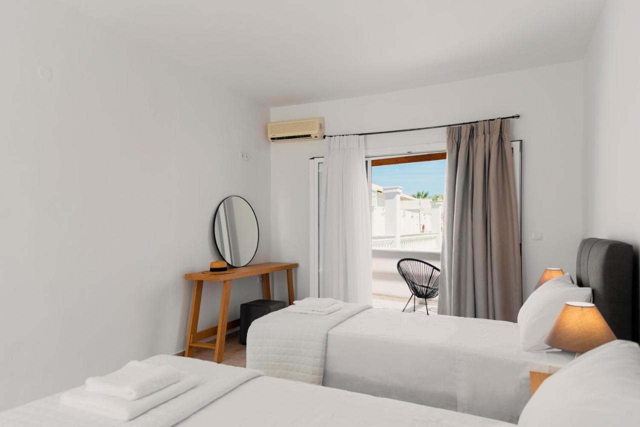 La Playa Grande Aparthotel Kavos Ngoại thất bức ảnh