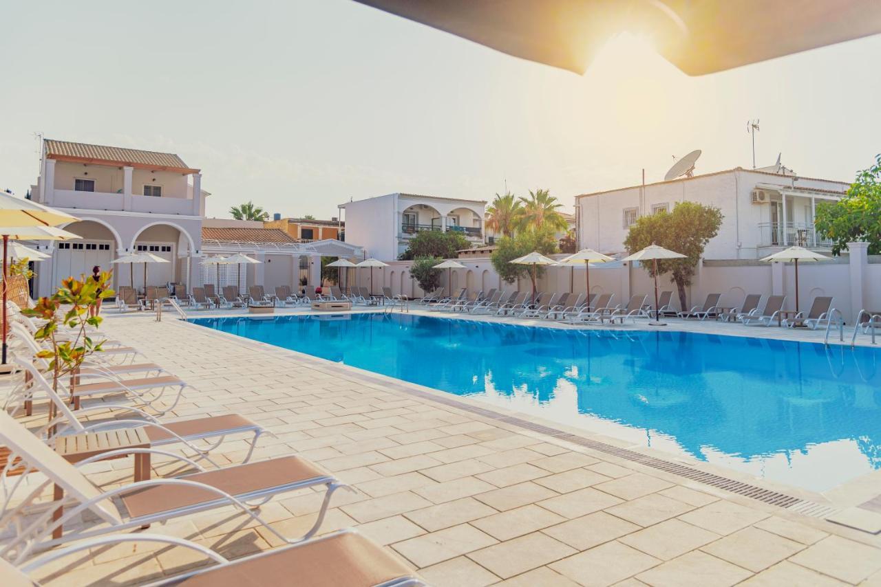 La Playa Grande Aparthotel Kavos Ngoại thất bức ảnh